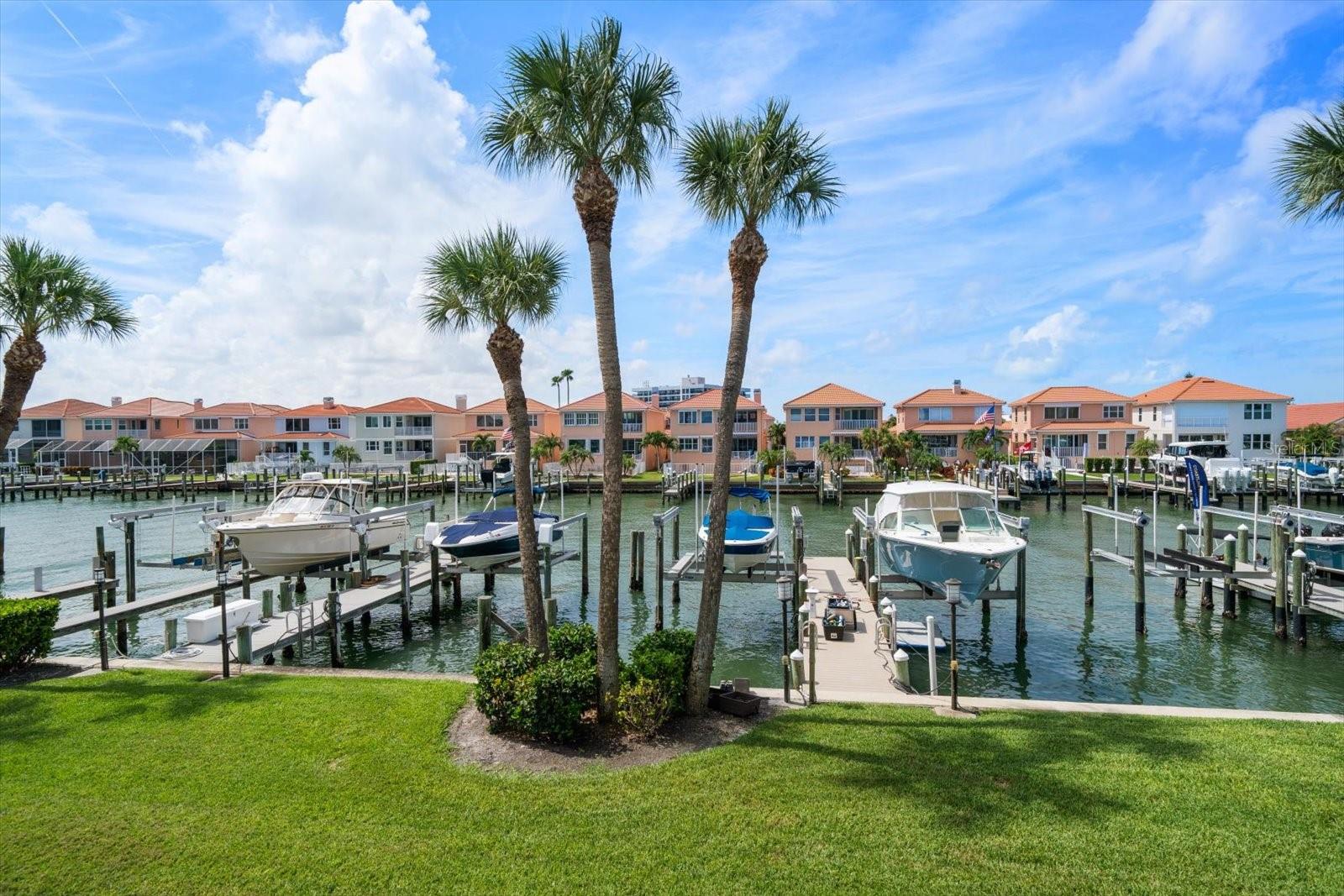 119 MARINA DEL REY CT, CLEARWATER BEACH, FL — photo 25