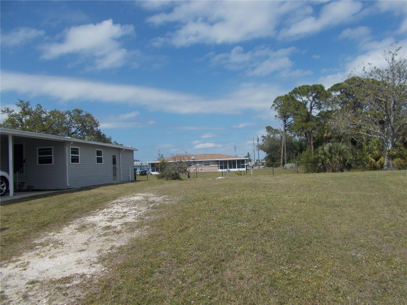 5552 HOLIDAY PARK BLVD, NORTH PORT, FL