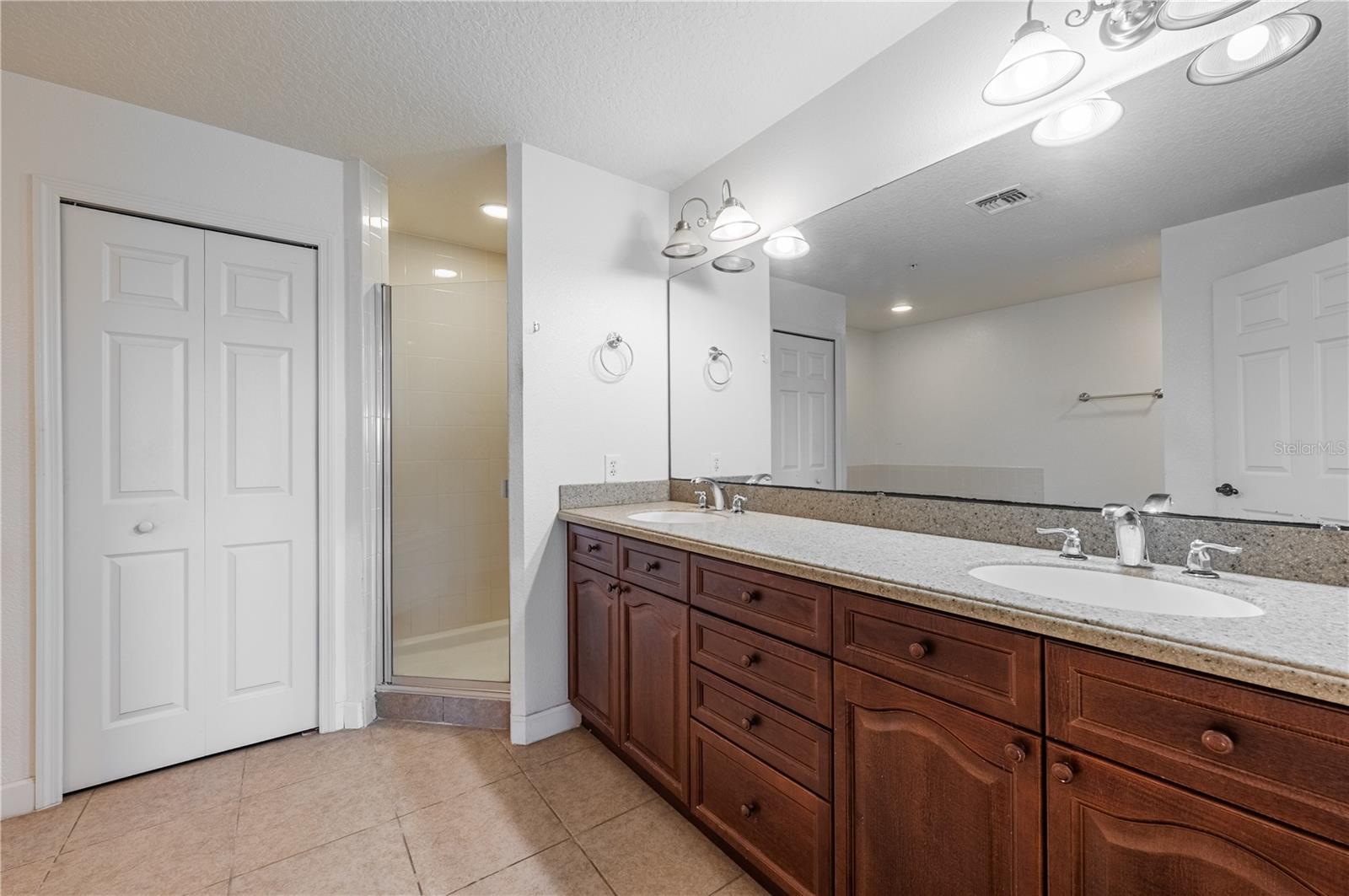 6336 BUFORD ST #203, ORLANDO, FL — photo 32