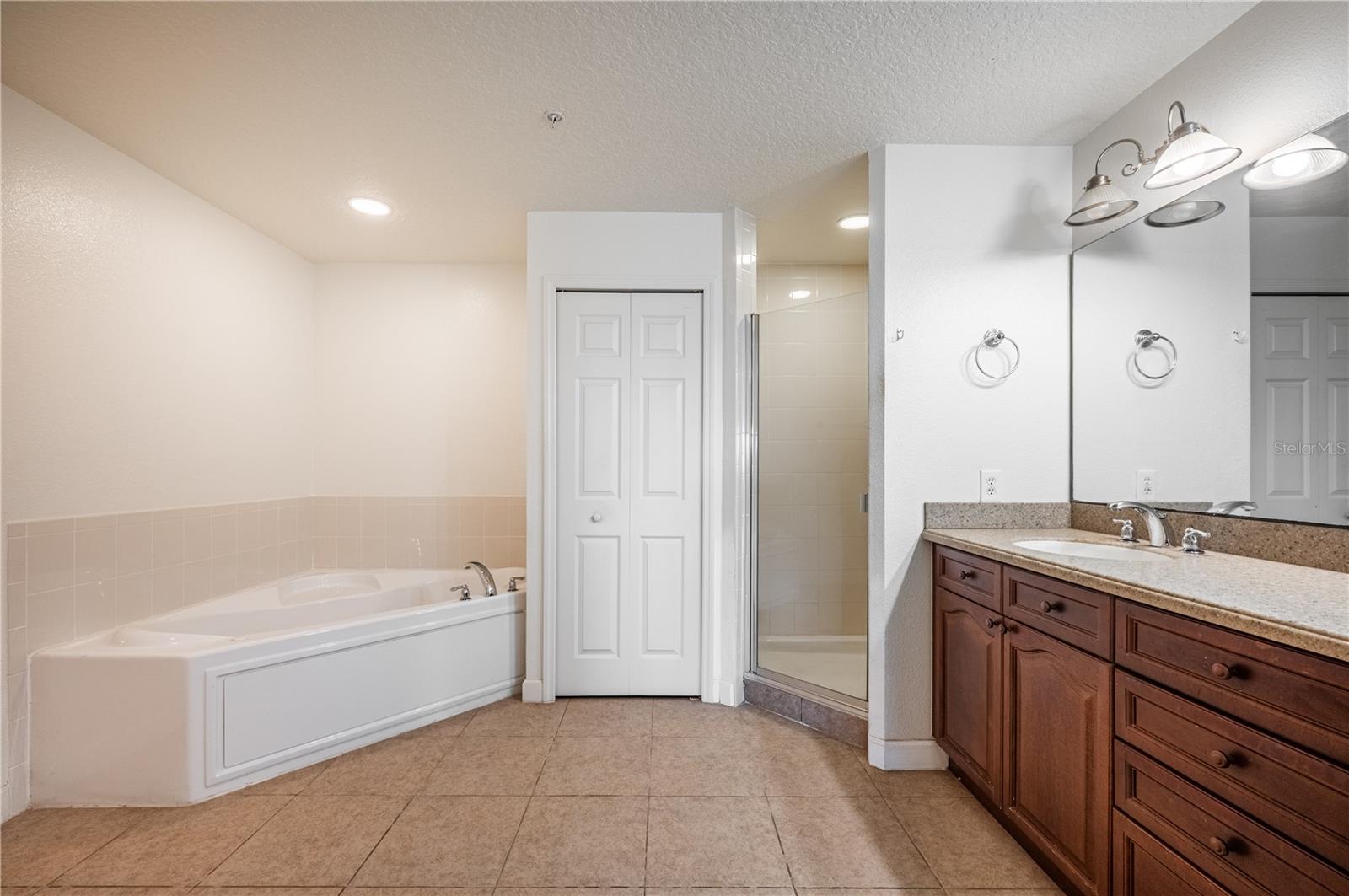 6336 BUFORD ST #203, ORLANDO, FL — photo 33