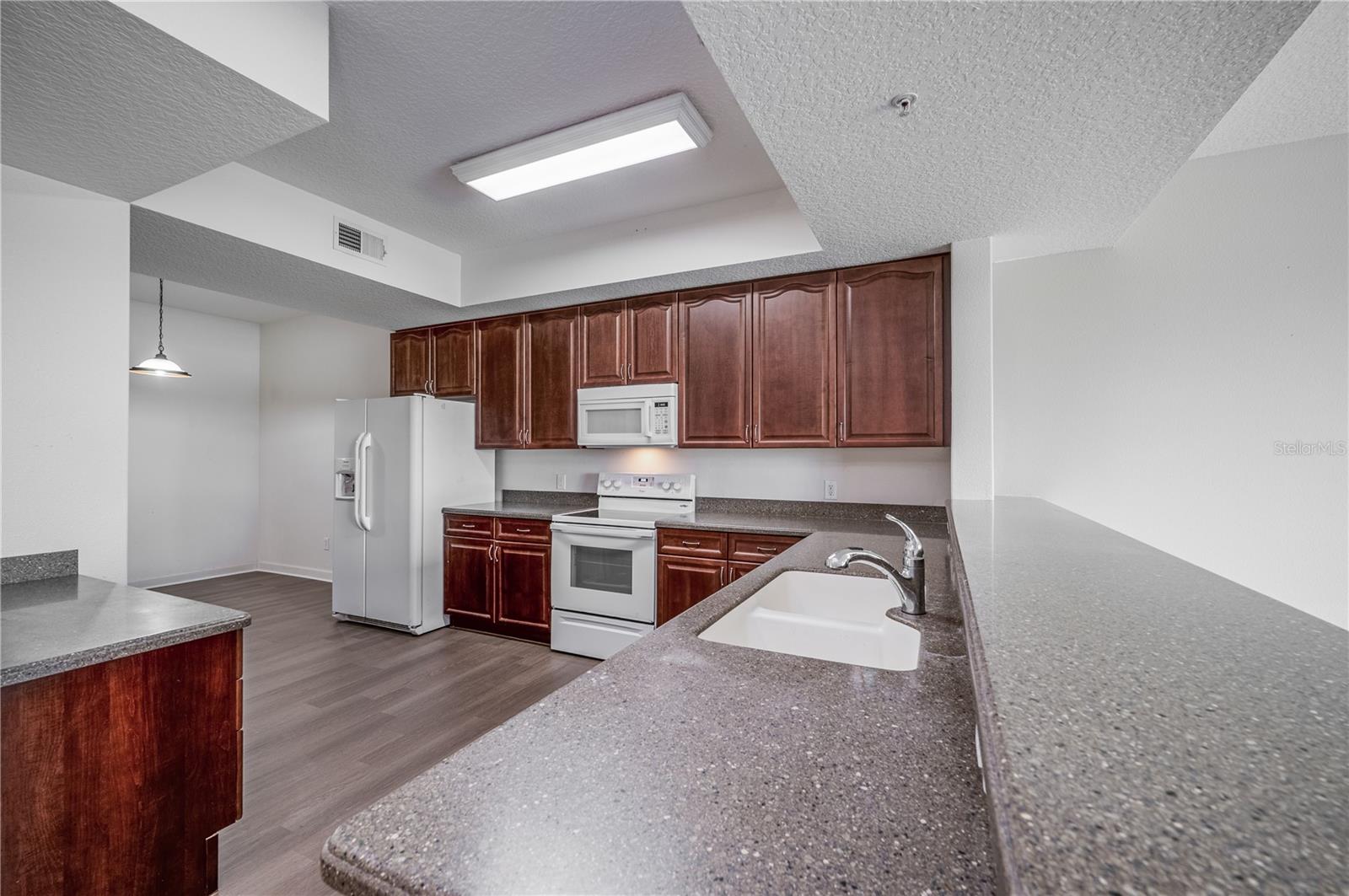 6336 BUFORD ST #203, ORLANDO, FL — photo 10