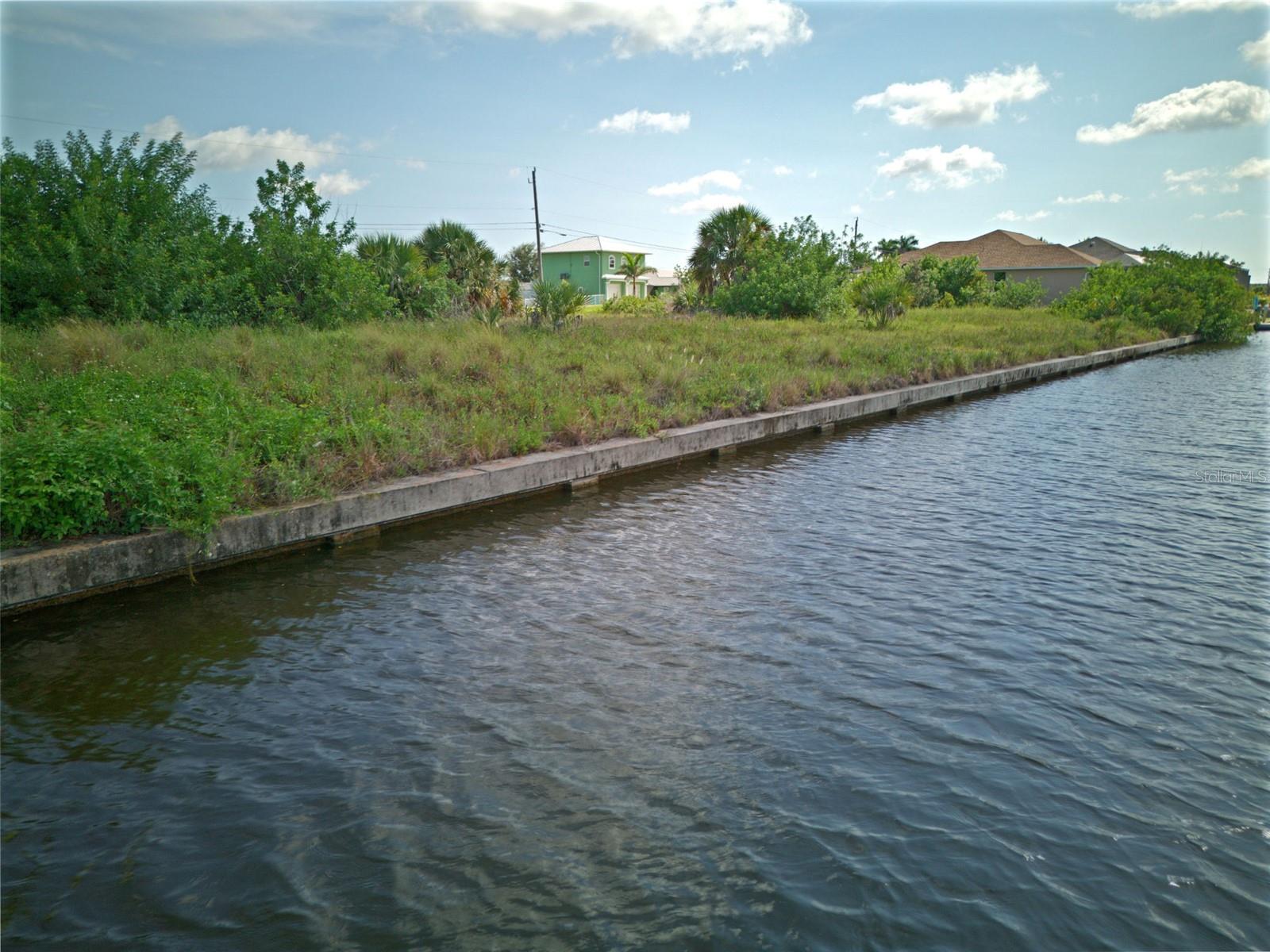 15482 MEACHAM CIR, PORT CHARLOTTE, FL — photo 4