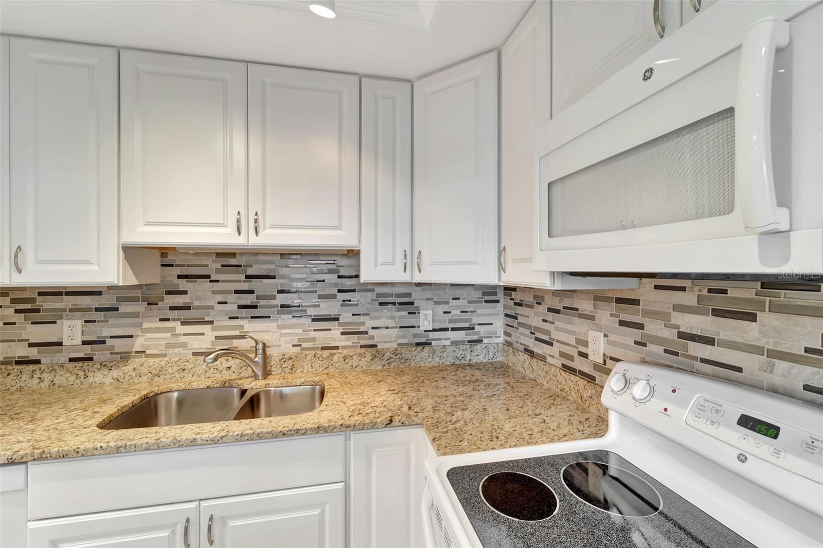 5855 MIDNIGHT PASS RD #314, SARASOTA, FL — photo 21