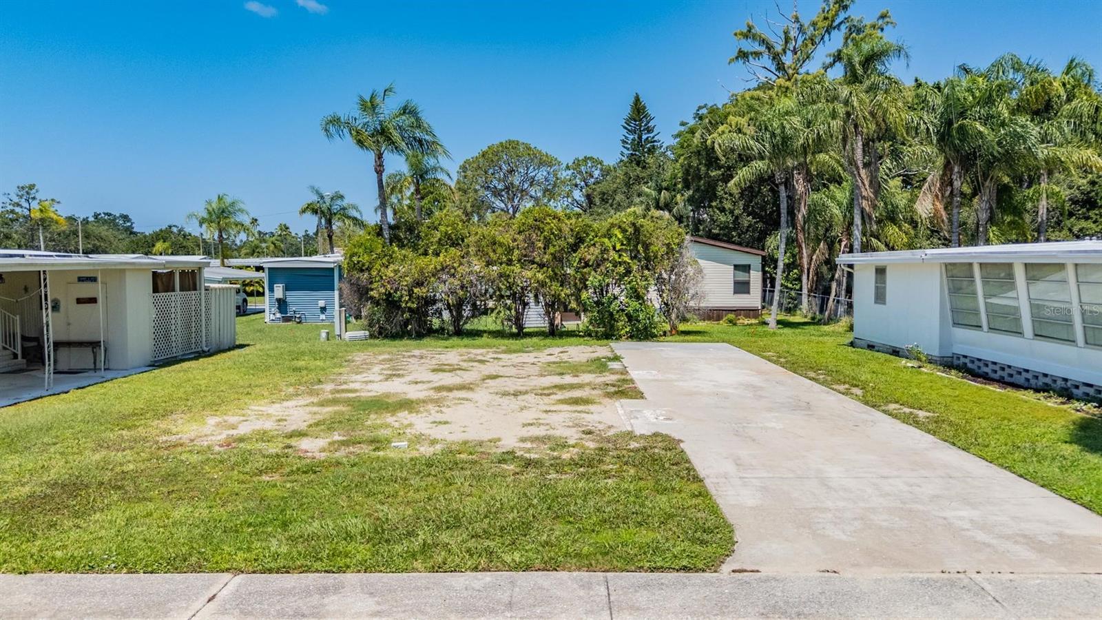 605 MICHIGAN BLVD #105, DUNEDIN, FL — photo 2