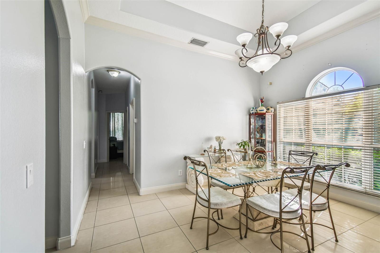 10526 GREENCREST DR, TAMPA, FL — photo 8