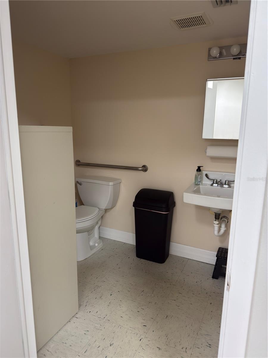 3762 TAMIAMI TRL #H, PORT CHARLOTTE, FL — photo 10