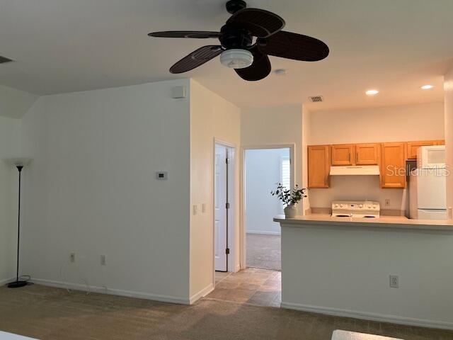 947 SPRING PARK LOOP #APT B, KISSIMMEE, FL — photo 4