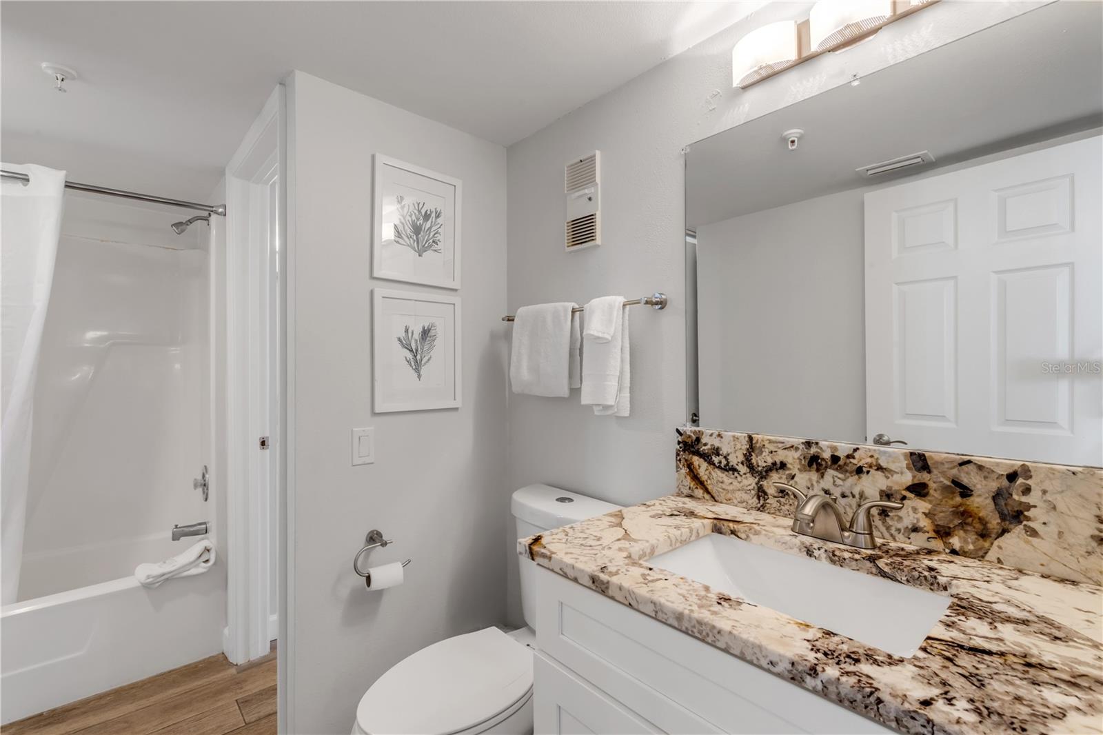 425 S ATLANTIC AVE #304, NEW SMYRNA BEACH, FL — photo 17