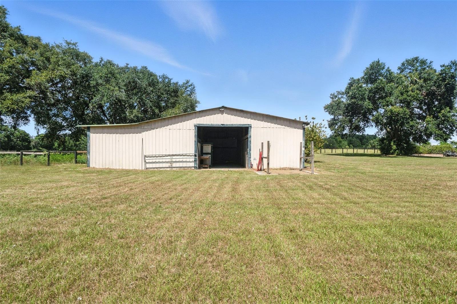 1960 SE 150TH ST, SUMMERFIELD, FL — photo 56