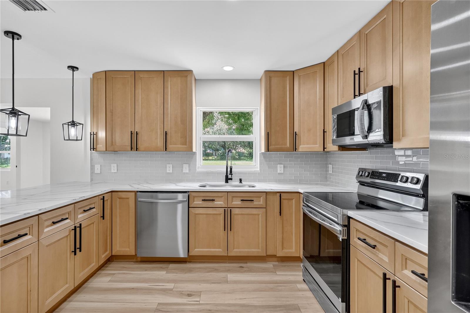 32524 GREENWOOD LOOP, WESLEY CHAPEL, FL — photo 36