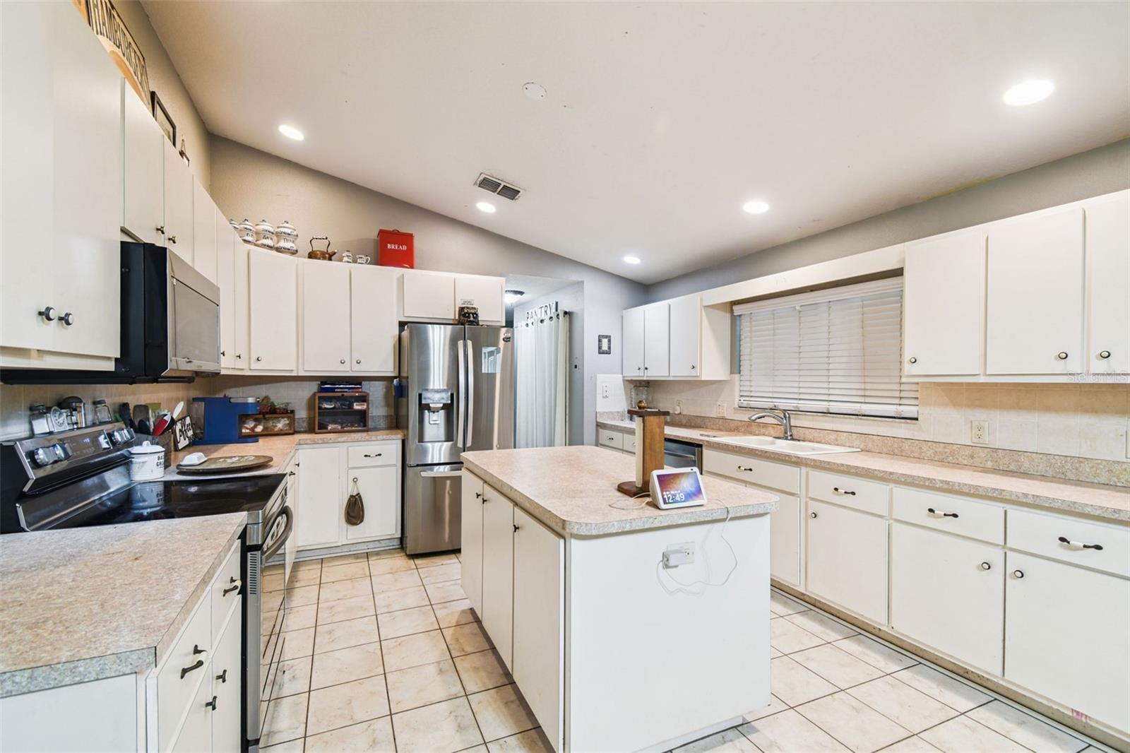 12604 CHOCTAW TRL, HUDSON, FL — photo 17