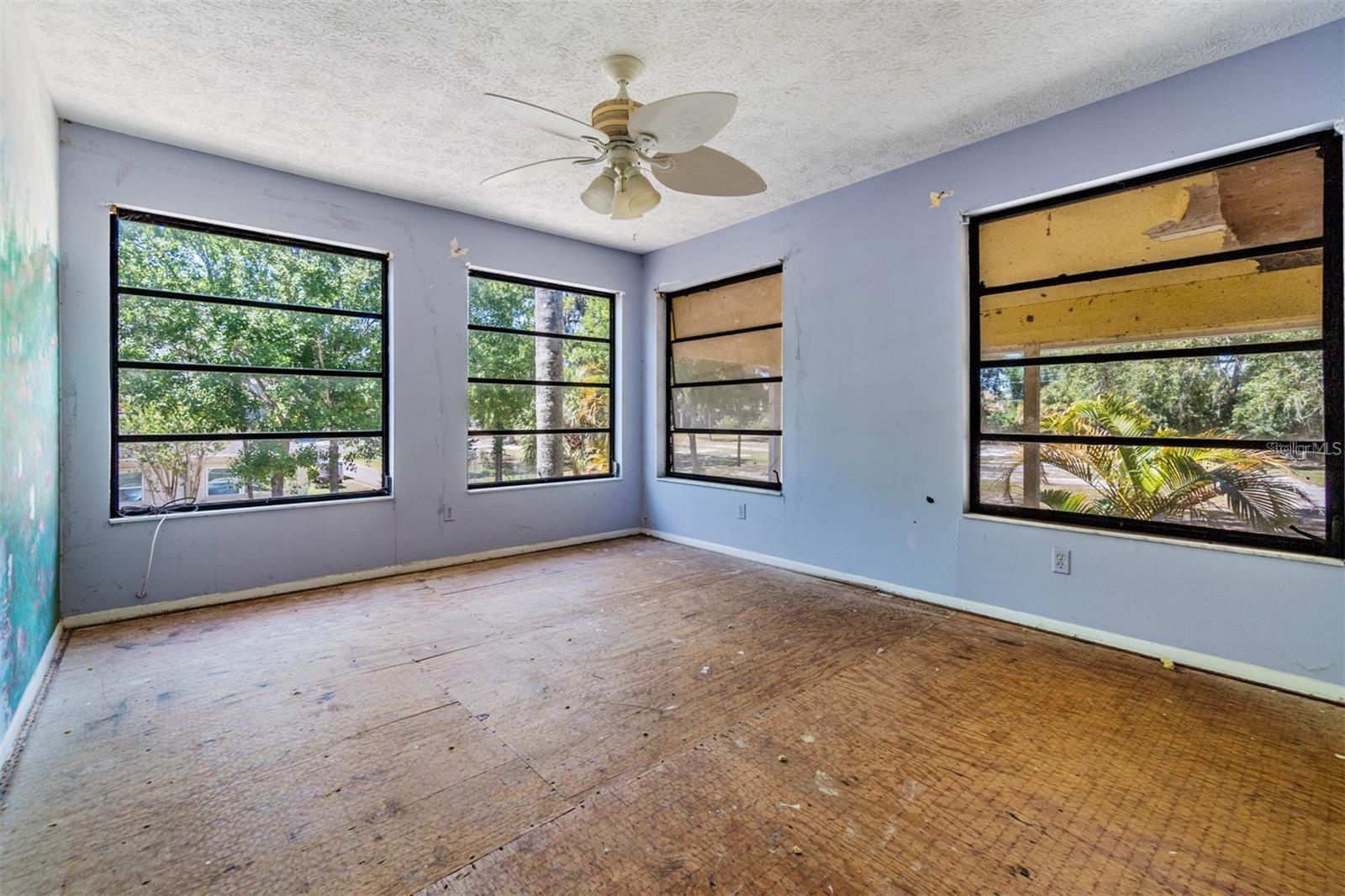 2620 TRENT RD, PALM HARBOR, FL — photo 12