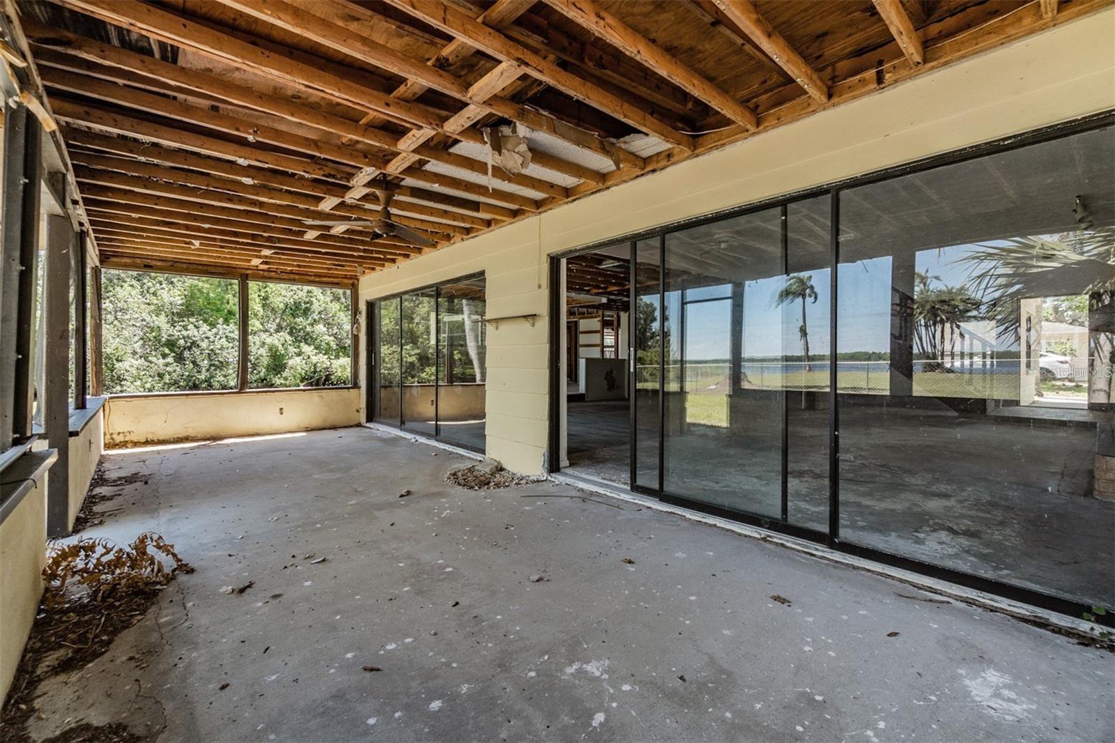 2620 TRENT RD, PALM HARBOR, FL — photo 14