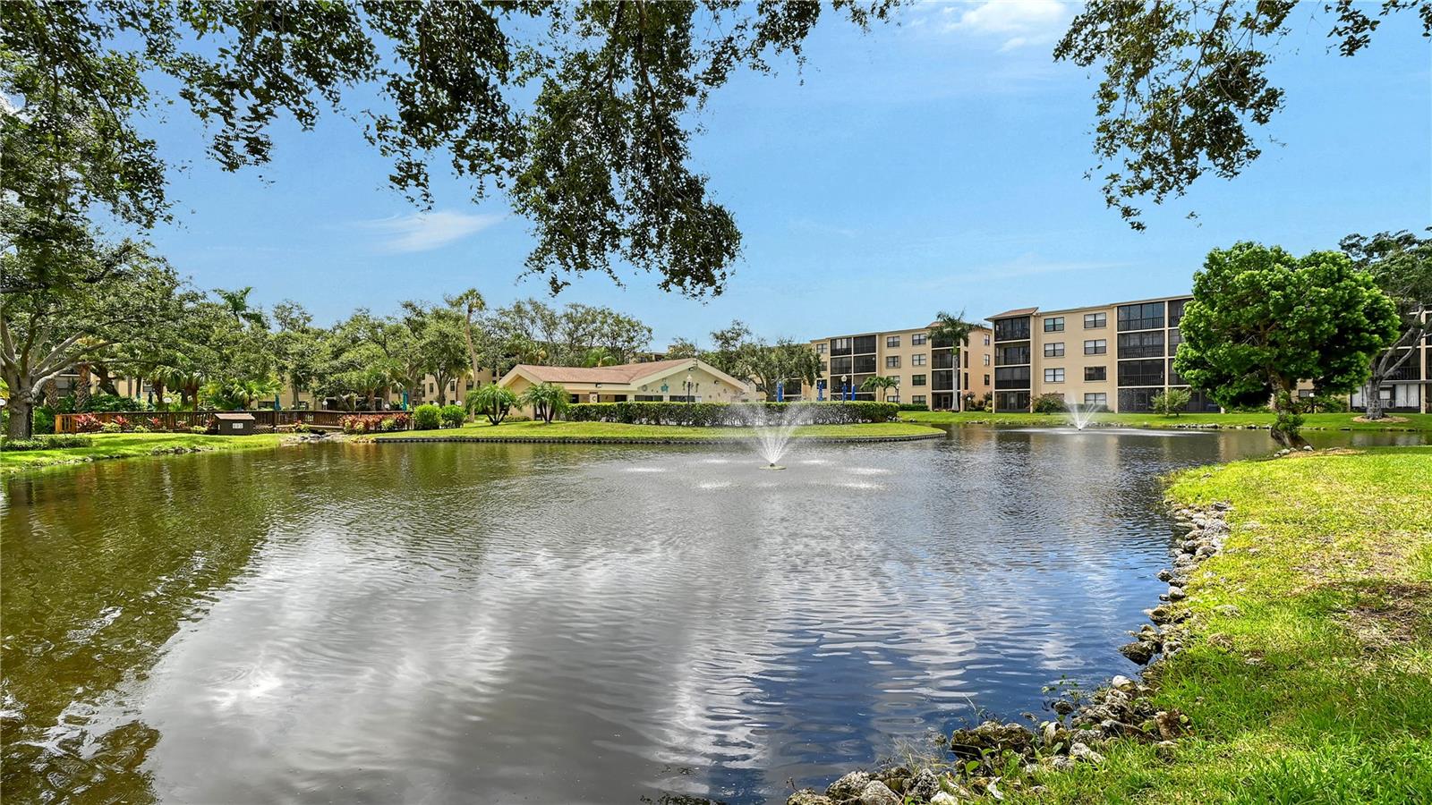 625 30TH AVE W #G107, BRADENTON, FL — photo 51