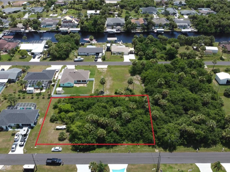 4501 EWING CIR, PORT CHARLOTTE, FL