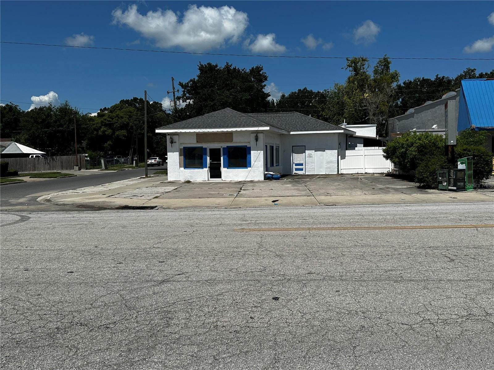 240 S 1ST ST, LAKE WALES, FL