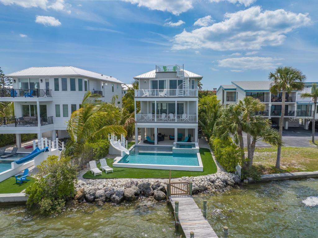 112 11TH ST S, BRADENTON BEACH, FL — photo 3