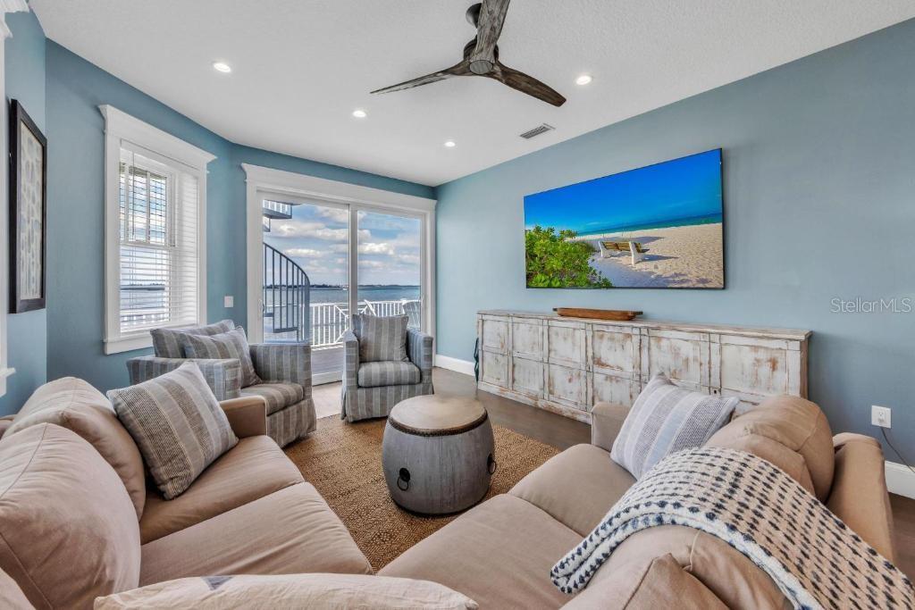 112 11TH ST S, BRADENTON BEACH, FL — photo 24
