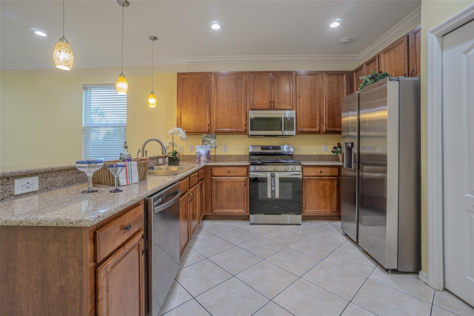 20520 SULTANA CT, TAMPA, FL — photo 2