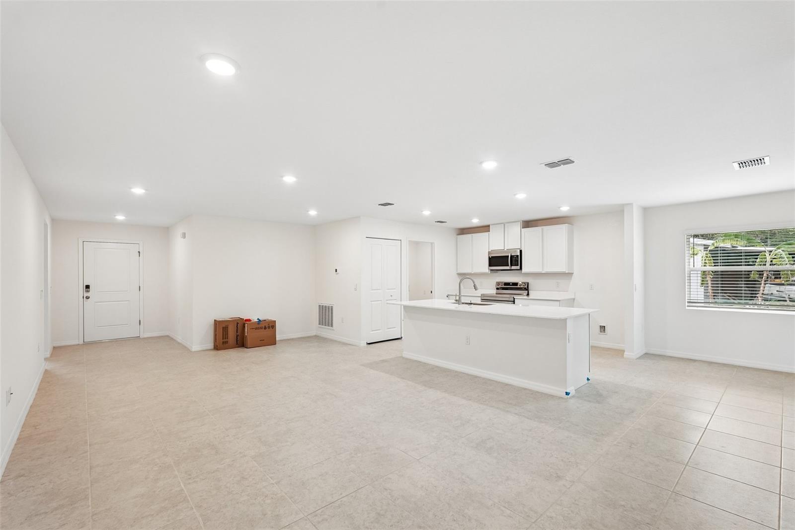 20247 ANDOVER AVE, PORT CHARLOTTE, FL — photo 6