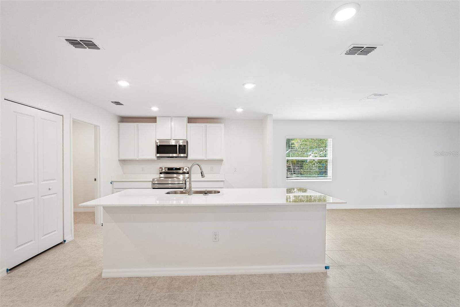 20247 ANDOVER AVE, PORT CHARLOTTE, FL — photo 3