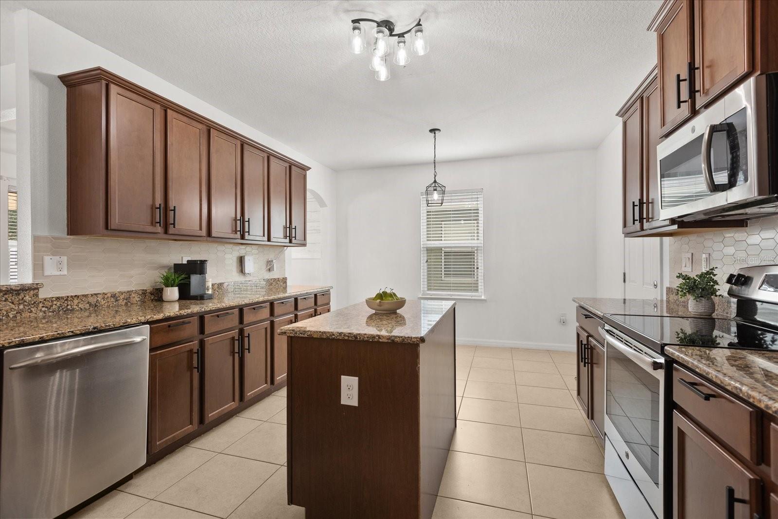3597 UMBRELLA CT, TAVARES, FL — photo 28