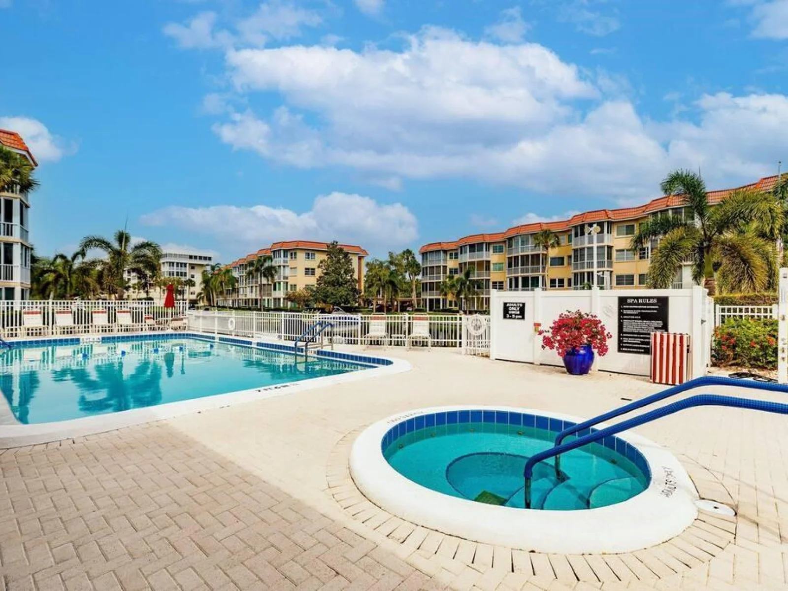1250 N PORTOFINO DR #302, SARASOTA, FL — photo 19