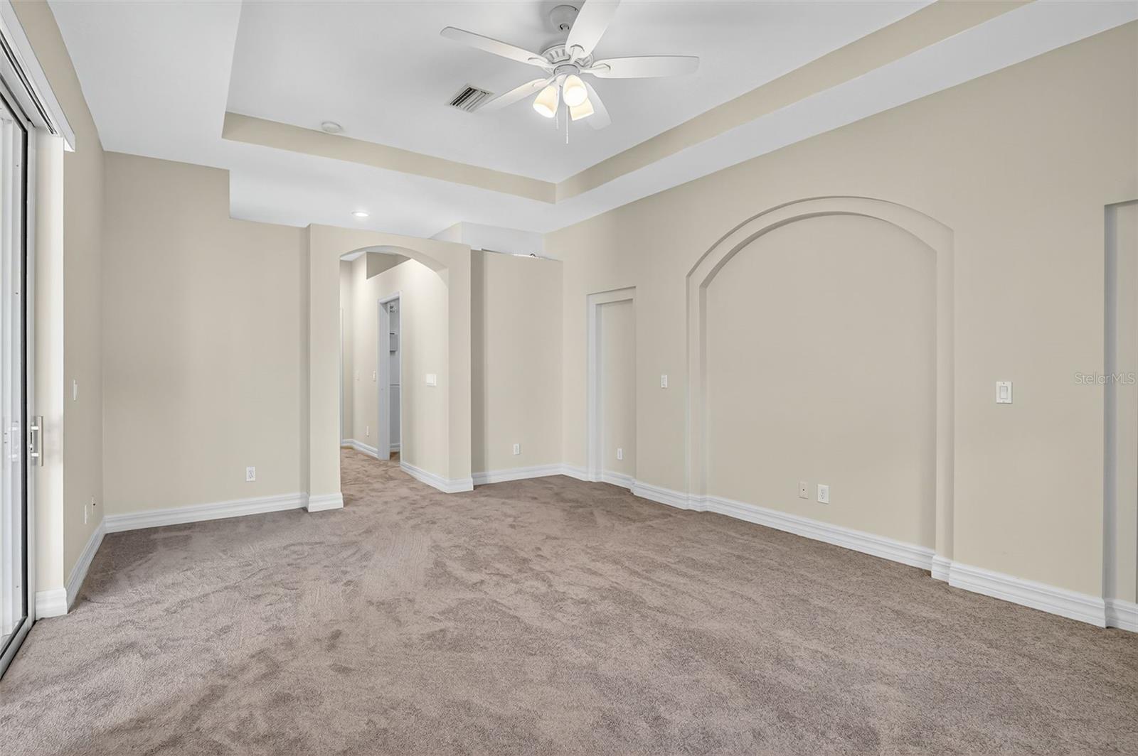 694 ROTONDA CIR, ROTONDA WEST, FL — photo 23