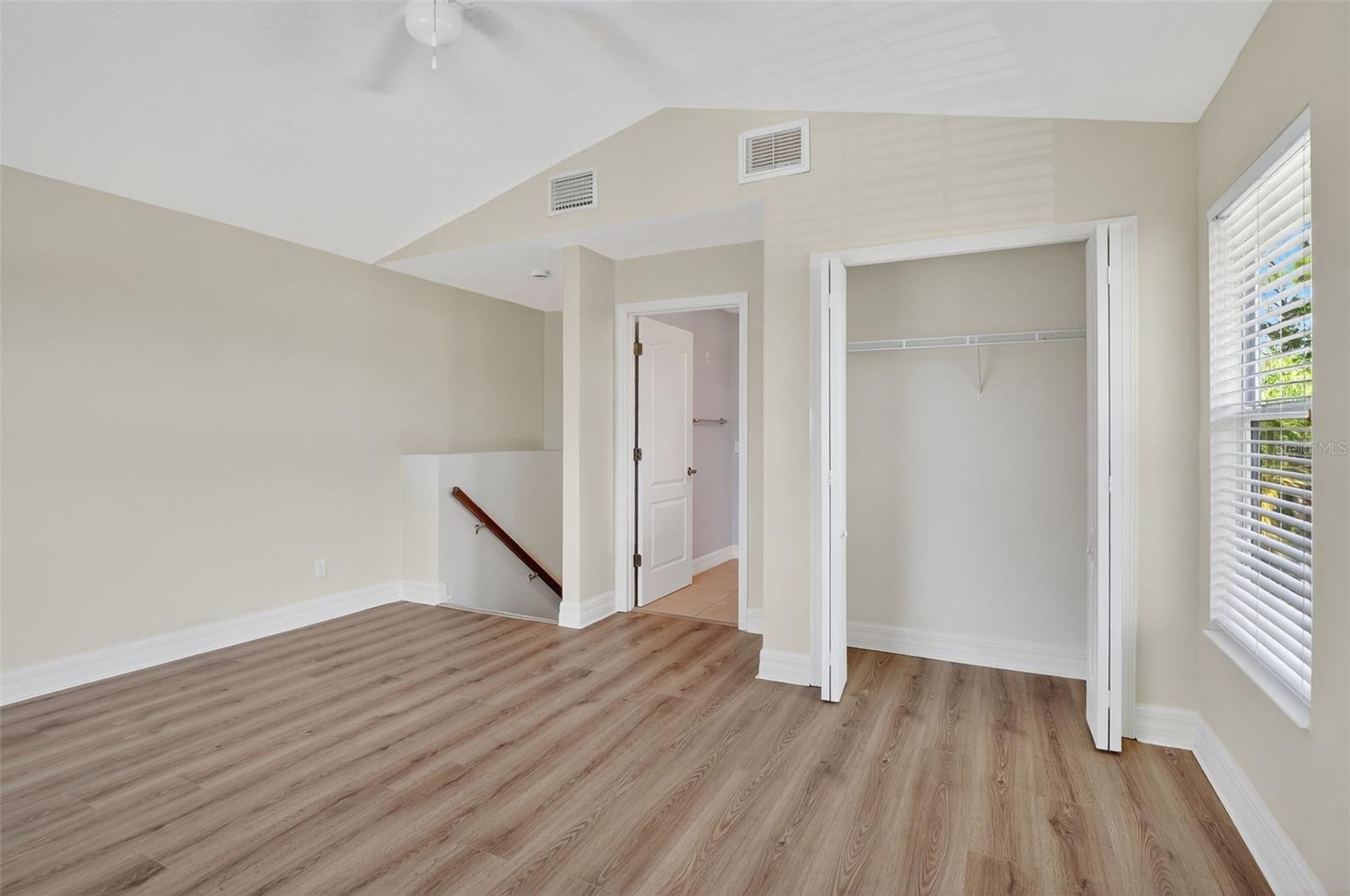 694 ROTONDA CIR, ROTONDA WEST, FL — photo 37