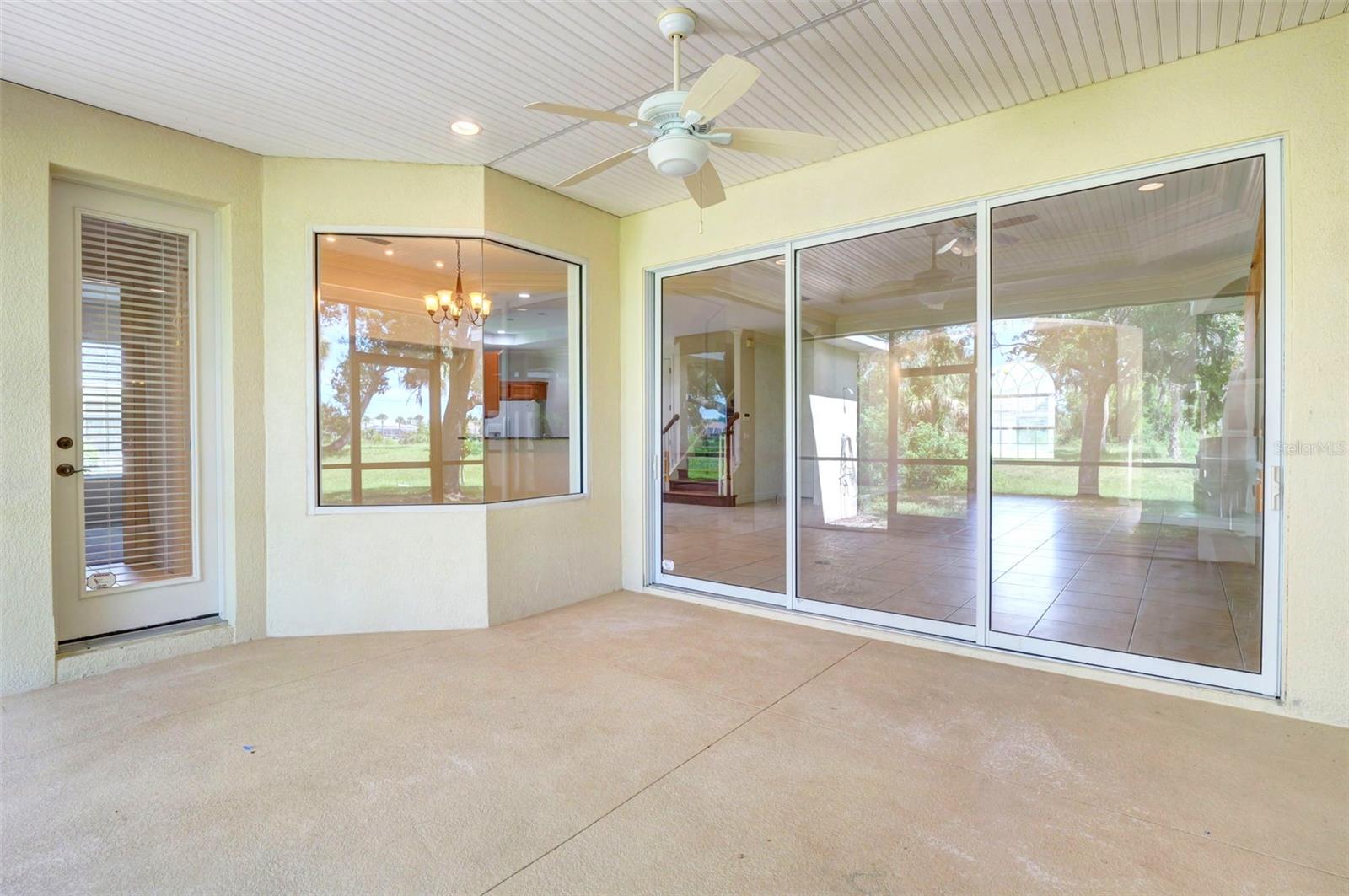 694 ROTONDA CIR, ROTONDA WEST, FL — photo 41