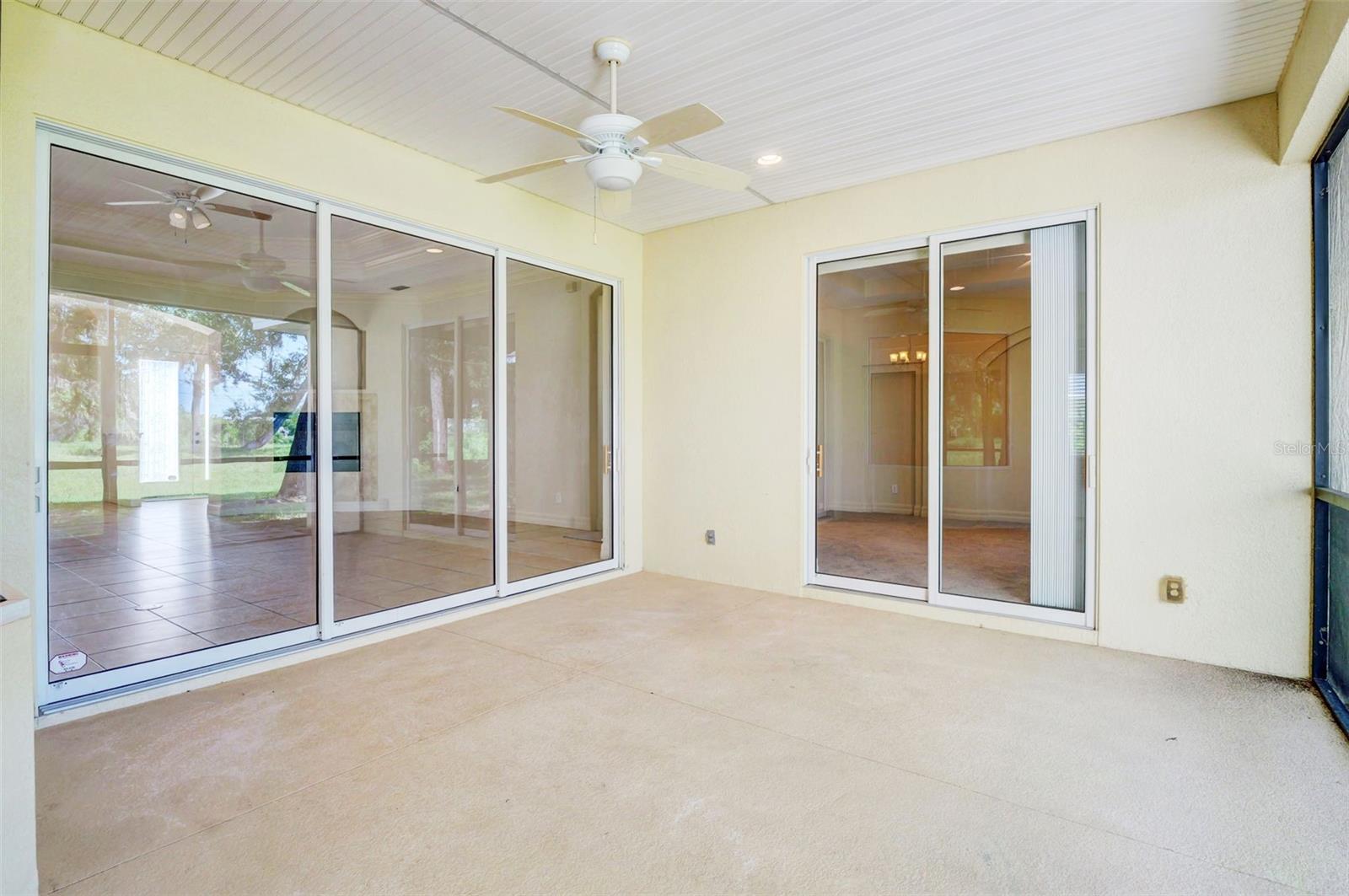 694 ROTONDA CIR, ROTONDA WEST, FL — photo 42
