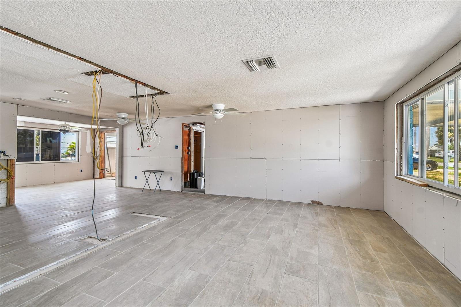 13603 ALLYN DR, HUDSON, FL — photo 9