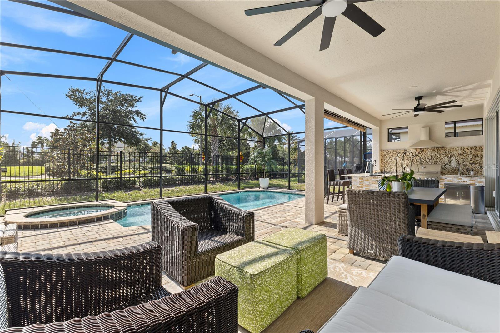 8975 AMELIA DOWNS TRL, KISSIMMEE, FL — photo 46