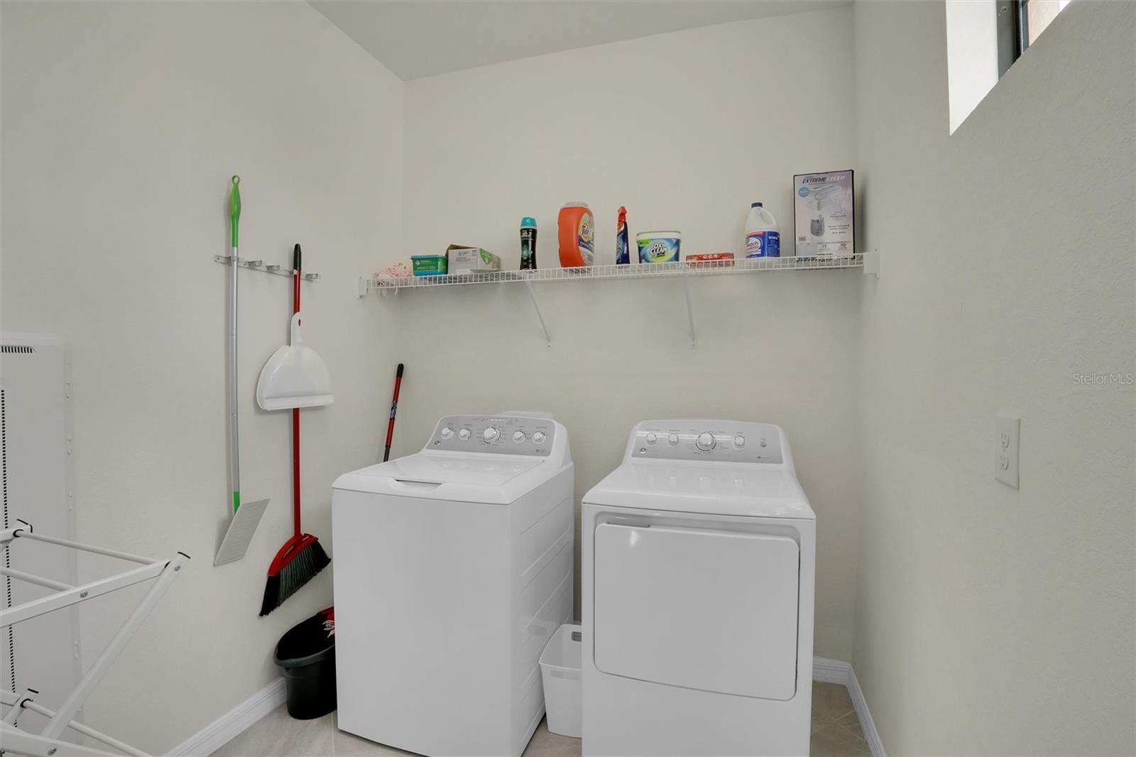 10042 CROOKED CREEK DR #203, VENICE, FL — photo 25