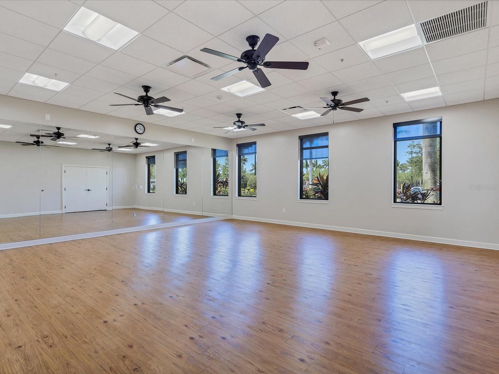 10042 CROOKED CREEK DR #203, VENICE, FL — photo 42