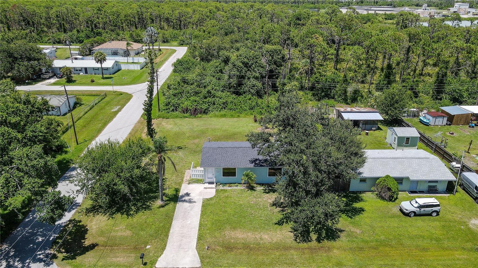 8382 OSPREY RD, ENGLEWOOD, FL — photo 2