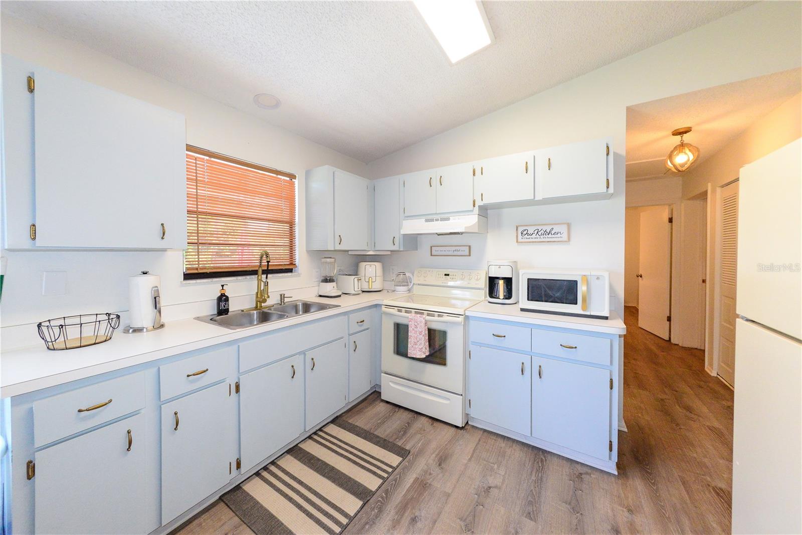 8382 OSPREY RD, ENGLEWOOD, FL — photo 10