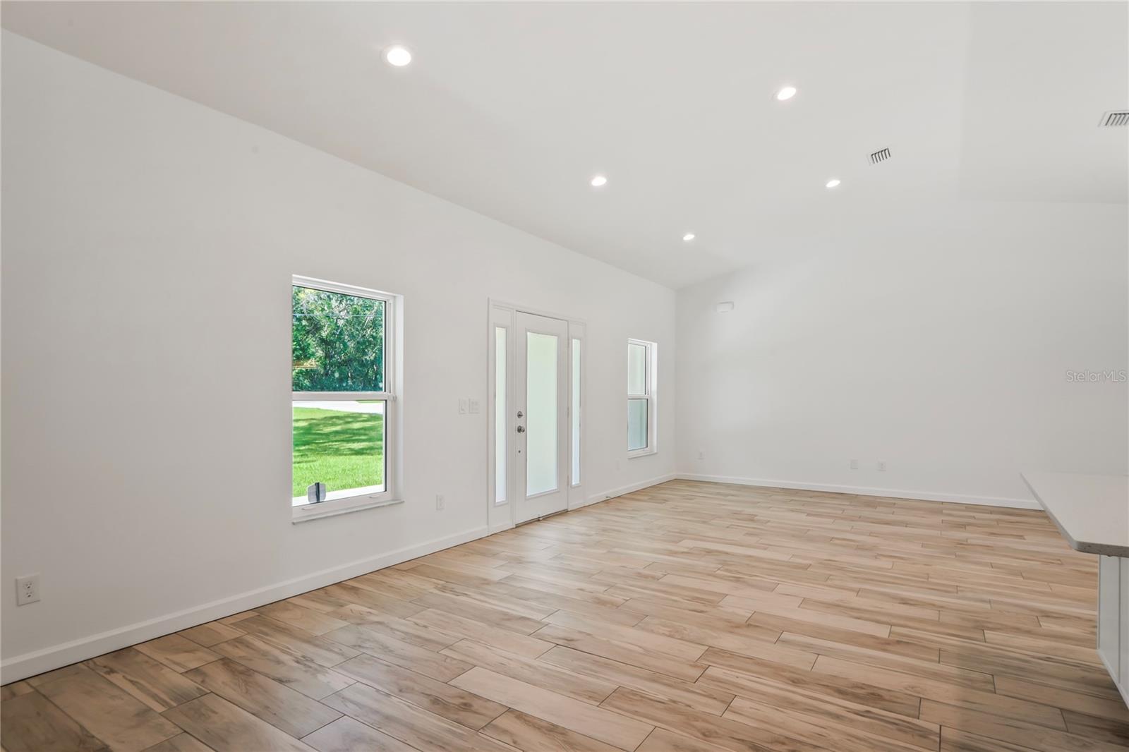 279 W PEARSON ST, HERNANDO, FL — photo 9