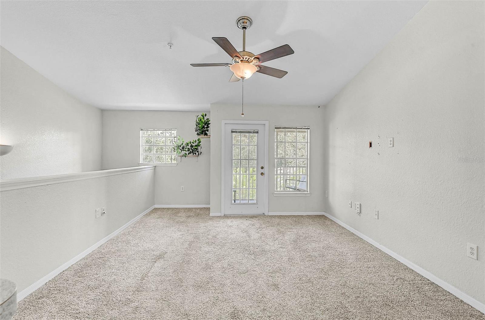 8827 MANOR LOOP #204, LAKEWOOD RANCH, FL — photo 6