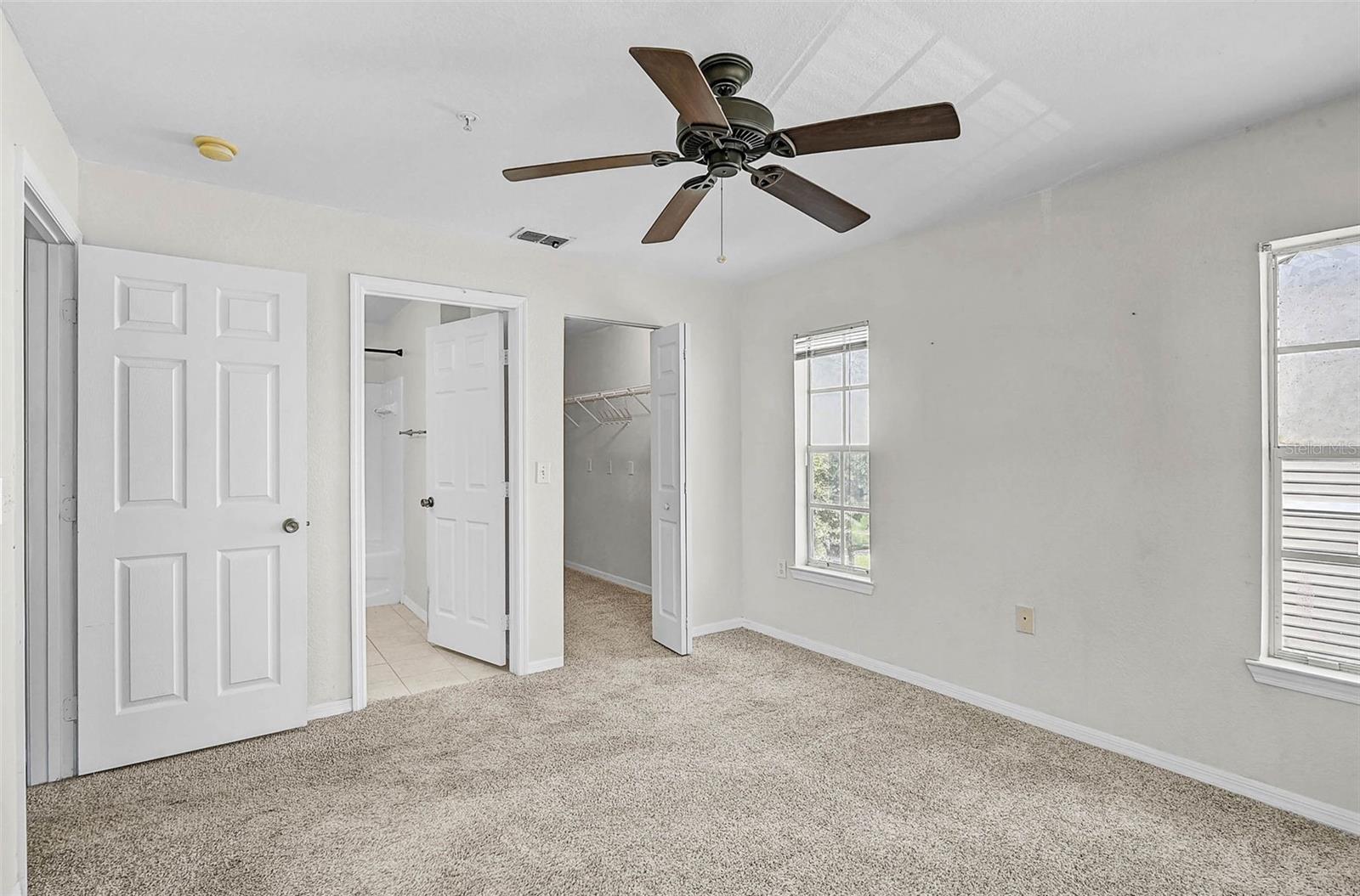8827 MANOR LOOP #204, LAKEWOOD RANCH, FL — photo 12