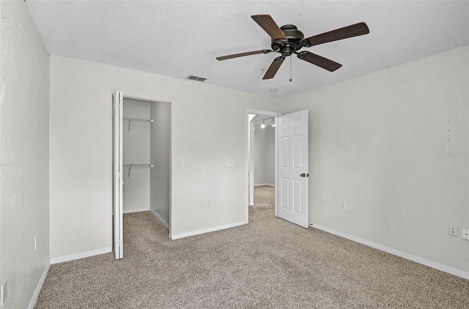 8827 MANOR LOOP #204, LAKEWOOD RANCH, FL — photo 17