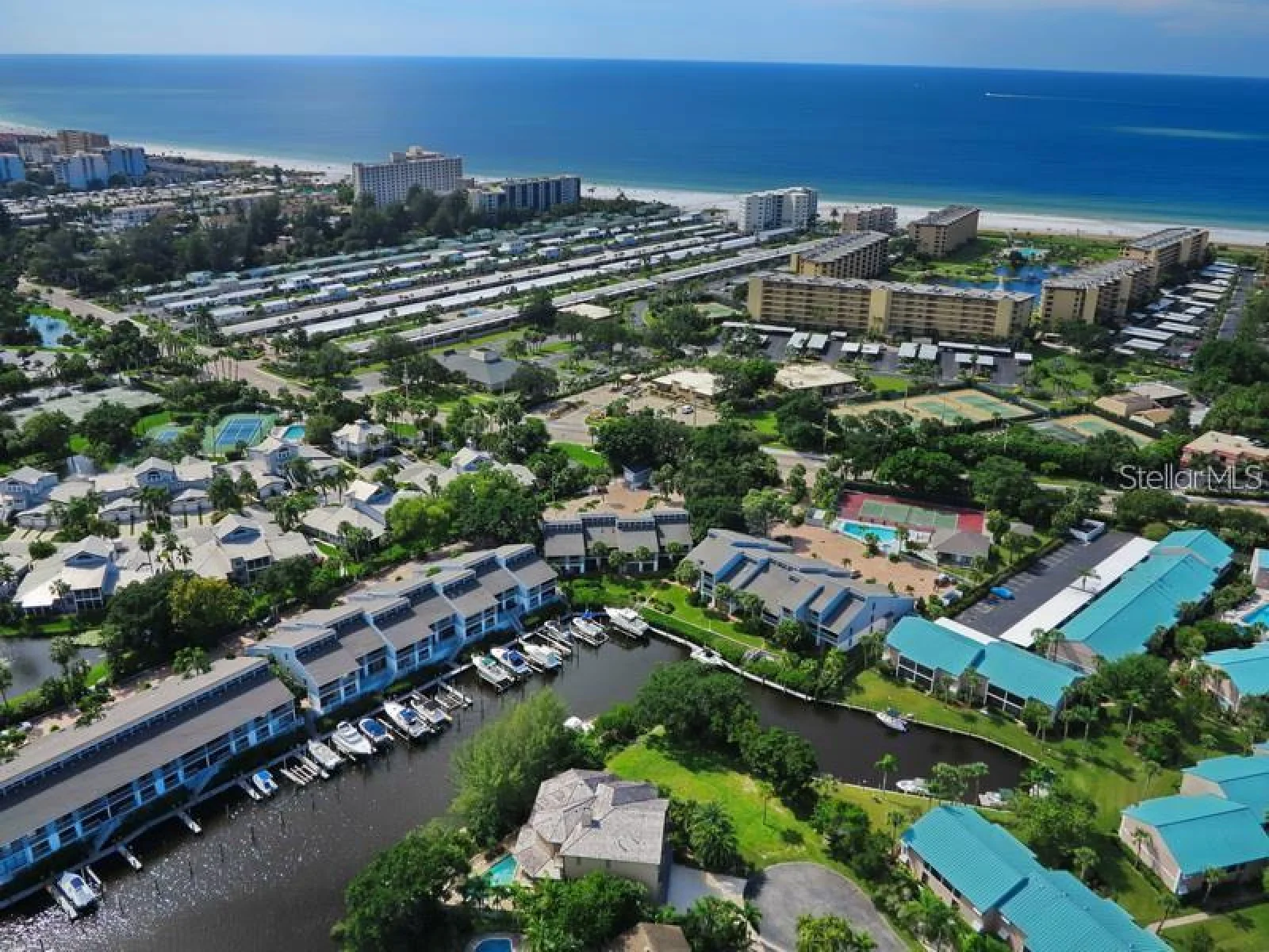 1255 DOCKSIDE PL #211, SARASOTA, FL — photo 1