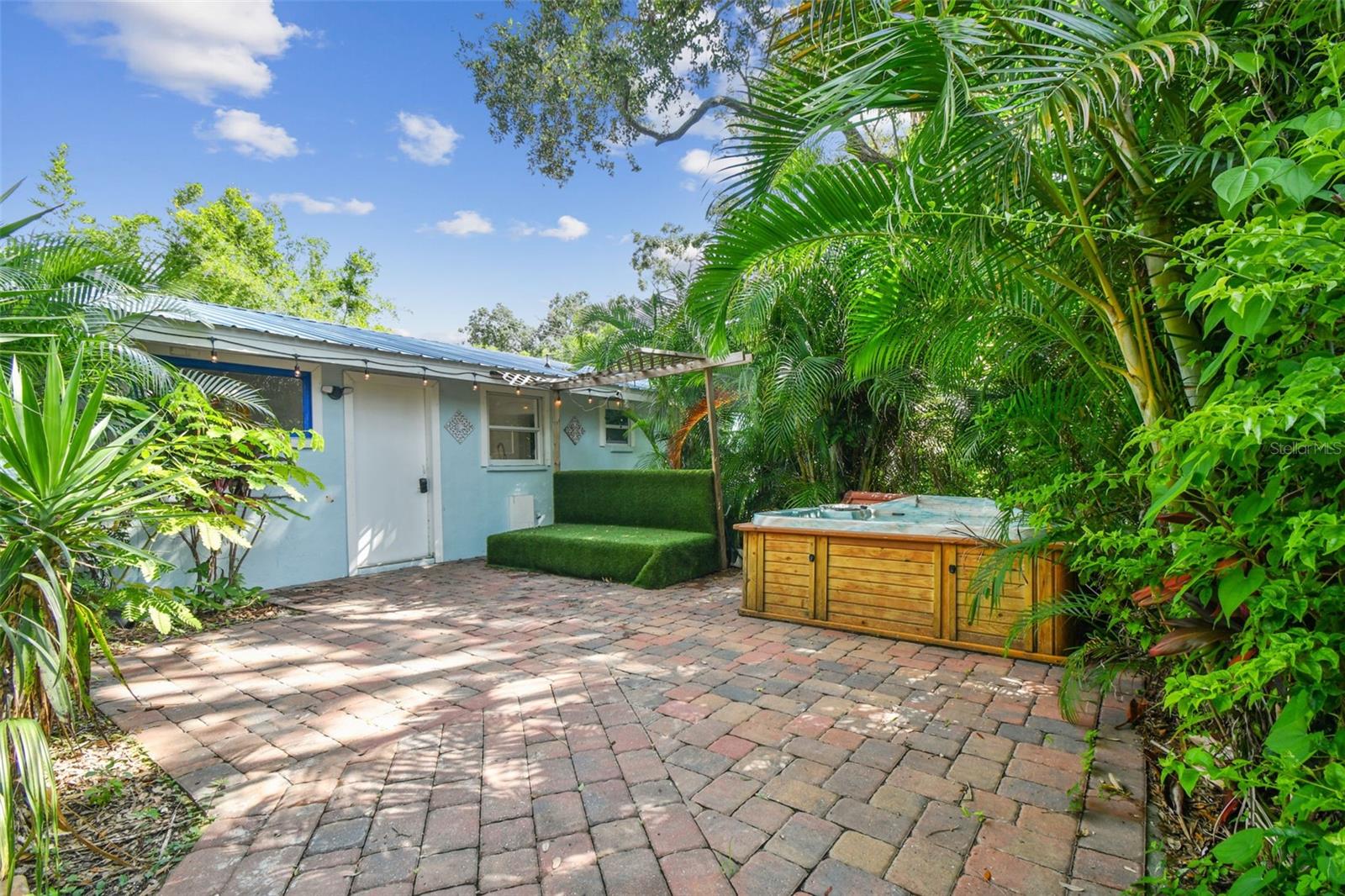 5909 MOHR RD, TAMPA, FL — photo 8