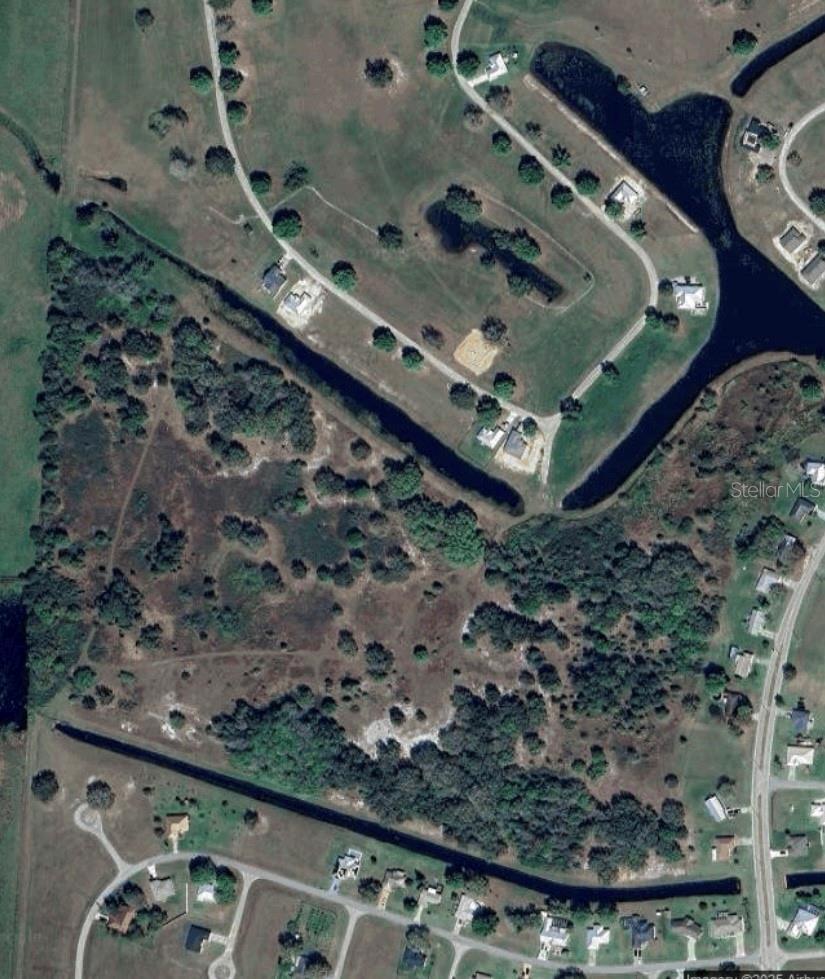 440 FOXHALL CIR, SEBRING, FL — photo 4