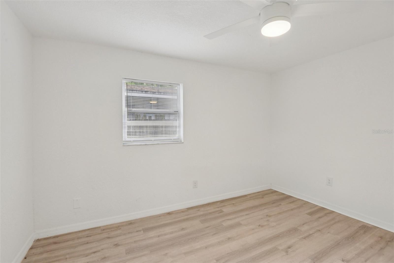 9404 N MULBERRY ST, TAMPA, FL — photo 21