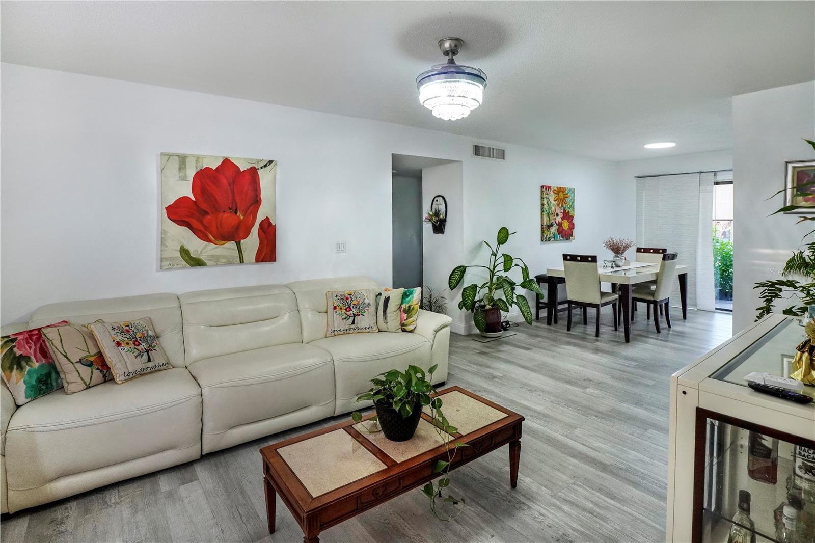 1920 E EDGEWOOD DR #C5, LAKELAND, FL — photo 2