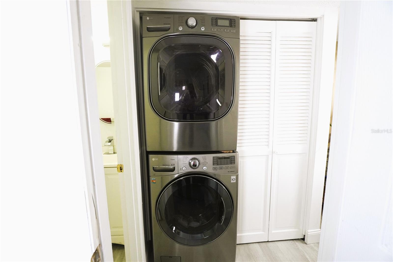 1920 E EDGEWOOD DR #C5, LAKELAND, FL — photo 24