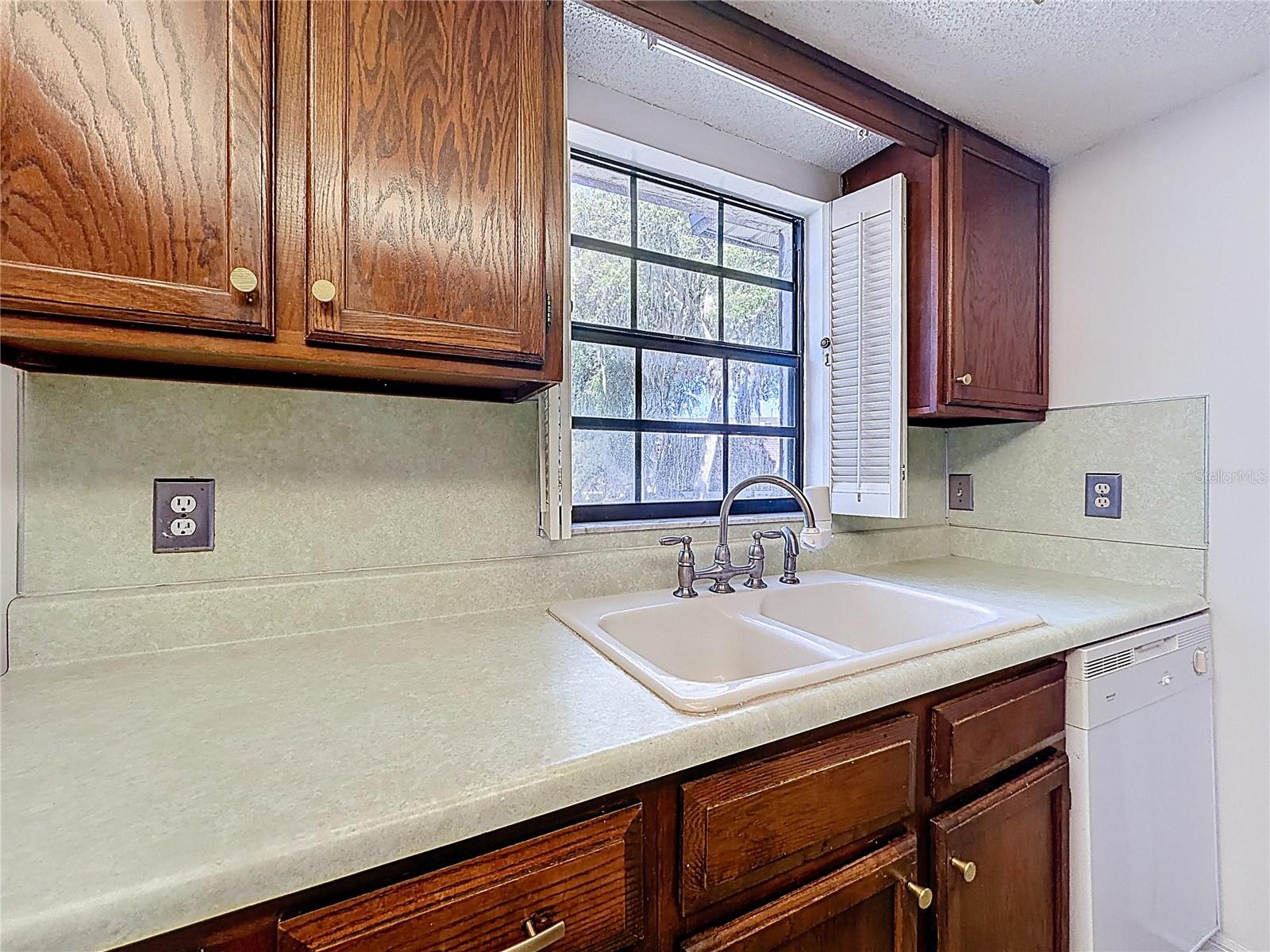500 NEWELL HILL RD #108A, LEESBURG, FL — photo 27