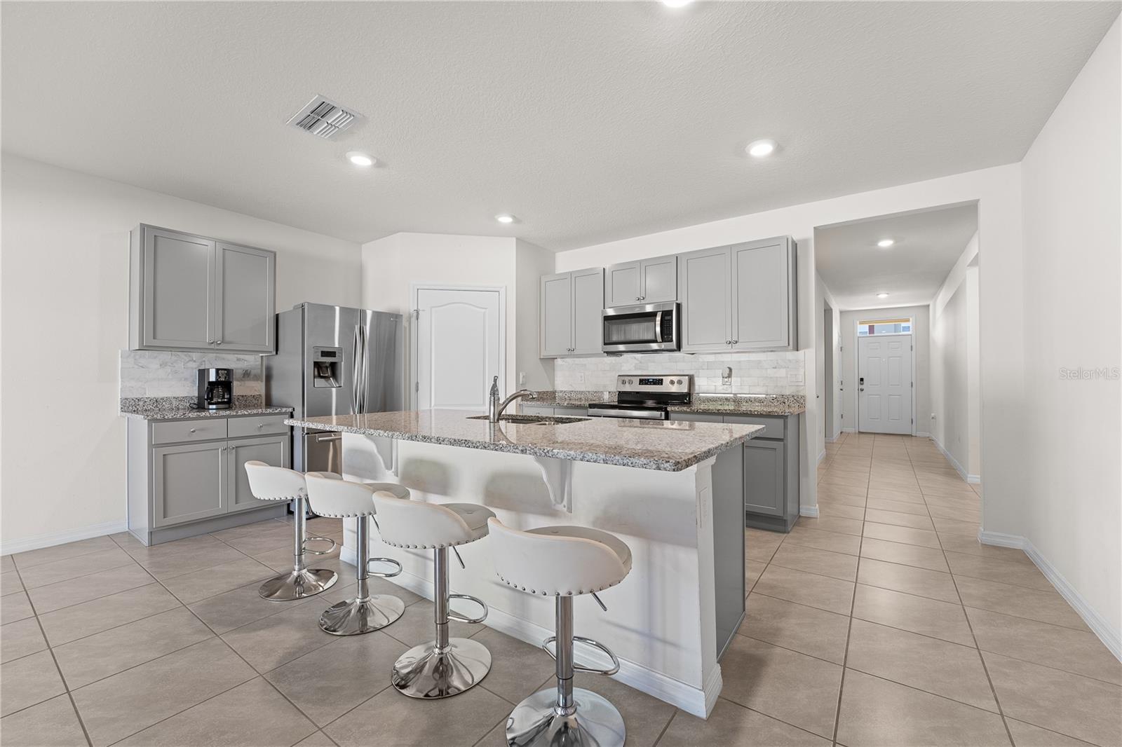 571 TANARO LN, HAINES CITY, FL — photo 4