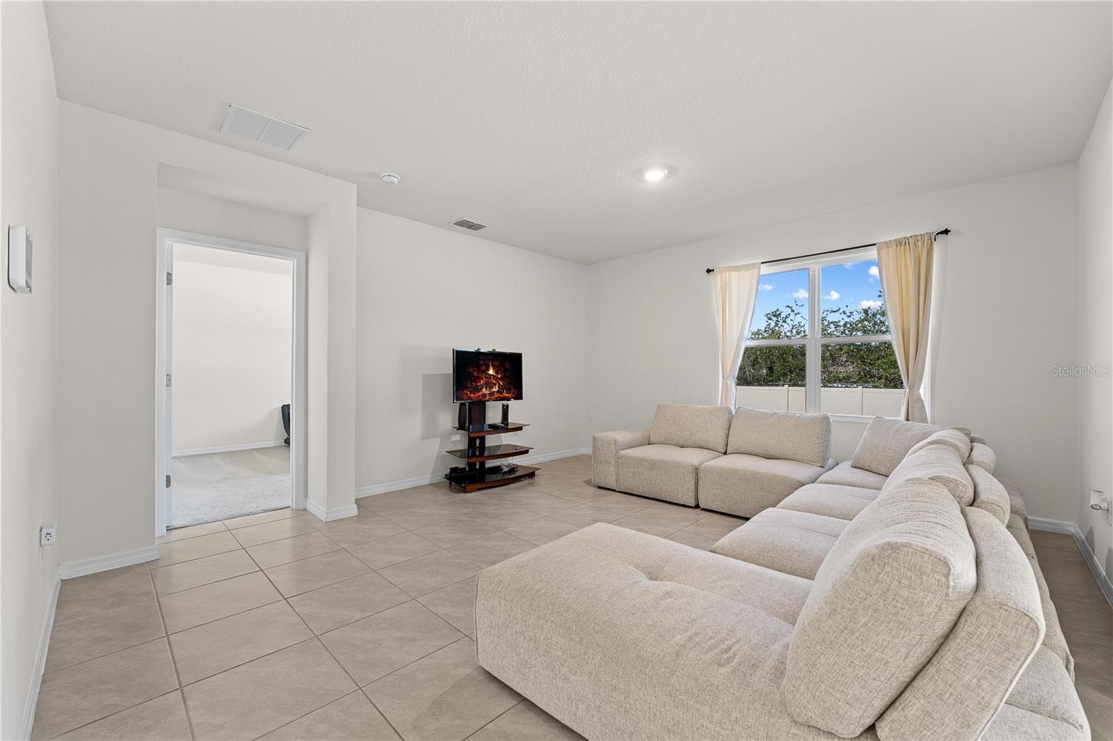 571 TANARO LN, HAINES CITY, FL — photo 10